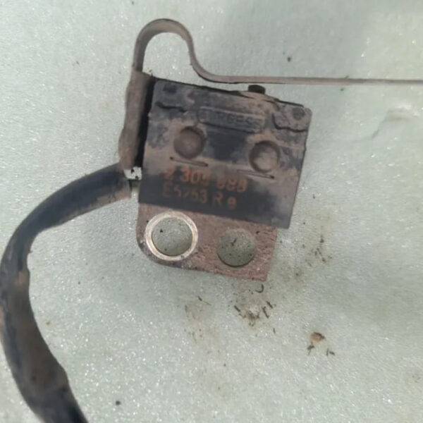 Выключатель заднего стоп сигнала 2006 год