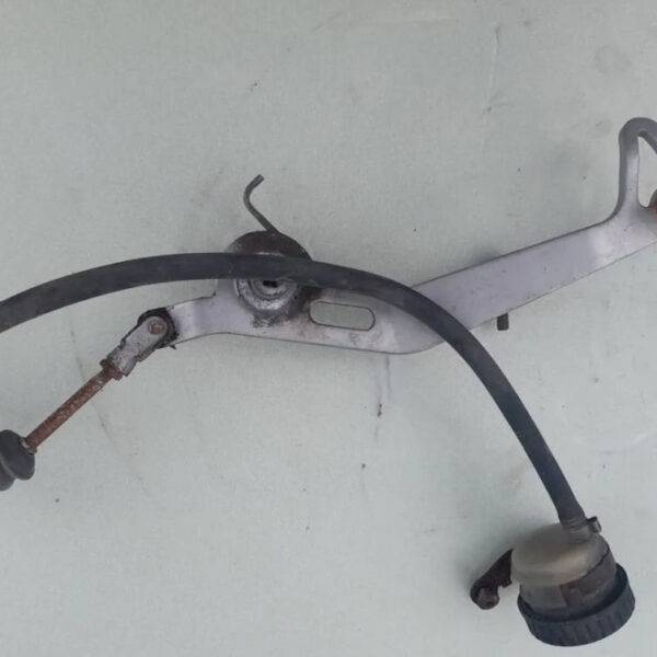 Педаль тормоза 2006 год