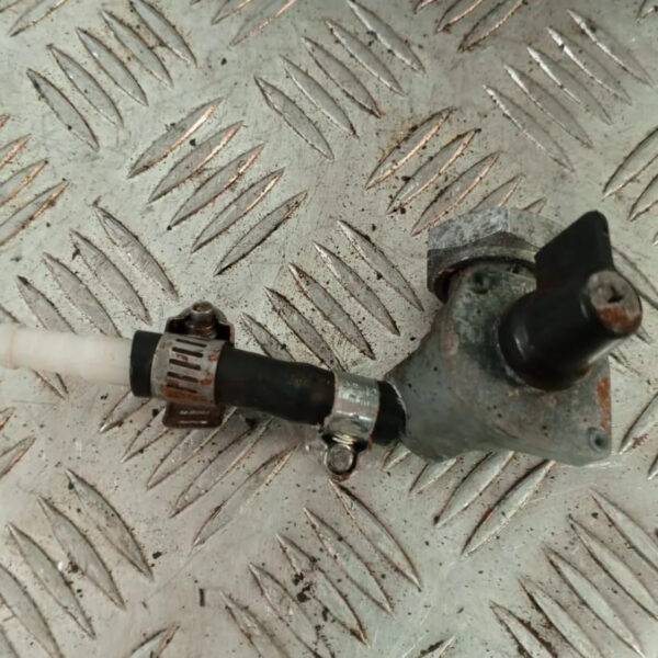 Кран топливный