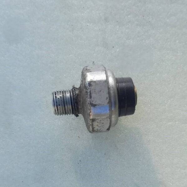 Датчик давления масла 1998-2001 гг.