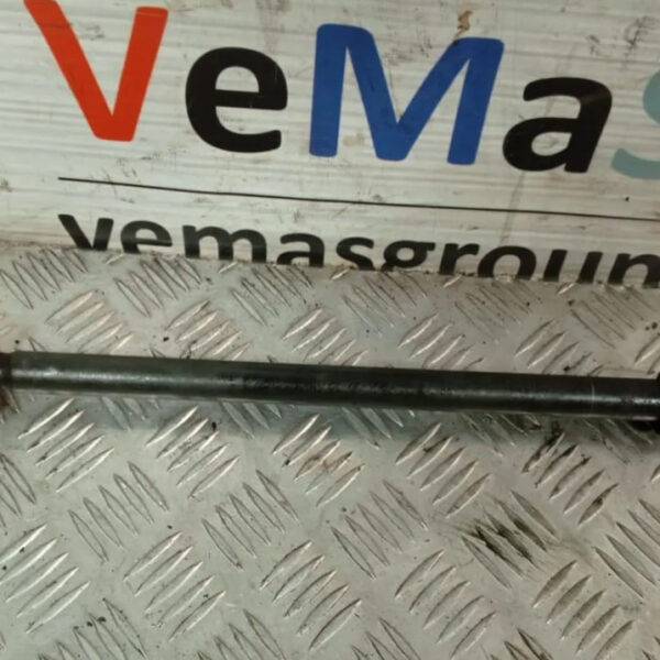 Ось заднего колеса