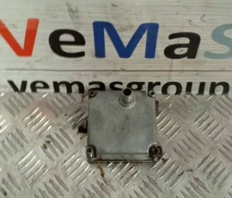 Крышка двигателя 2004-2009 гг.