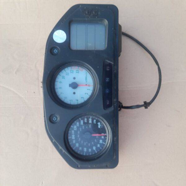 Приборная панель 1998-2001