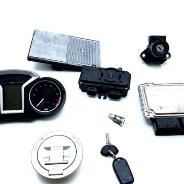 Комплект замка зажигания с иммобилайзером 2011 год