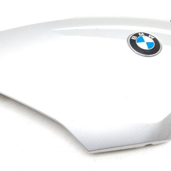 Правый верхний боковой обтекатель 2012 год