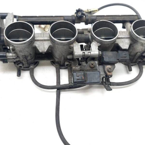 Корпус дроссельной заслонки 2003 год