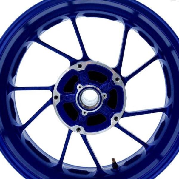 Заднее колесо новое 2018 год