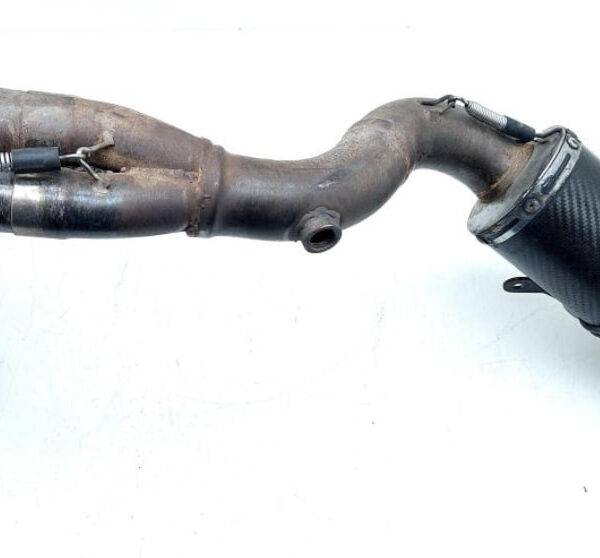 Выхлопная система карбоновая 2019 год