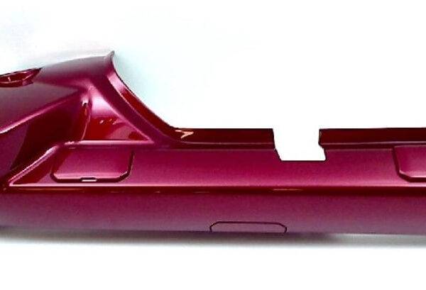 Правый боковой обтекатель