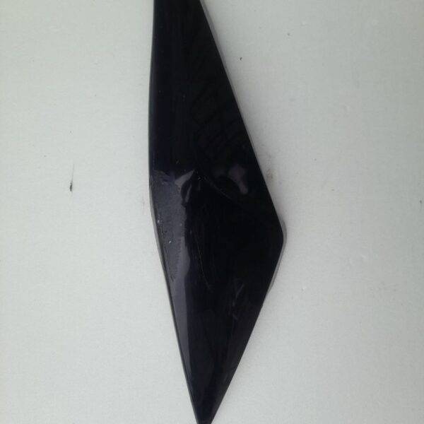 Пластик правый