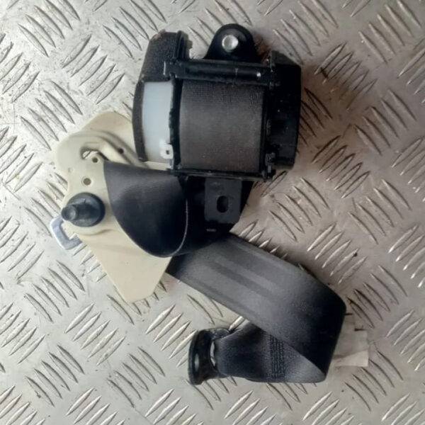 Ремень безопасности задний (право/лево/центр)