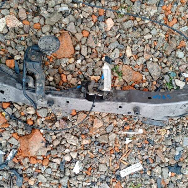 Верхняя планка телевизора