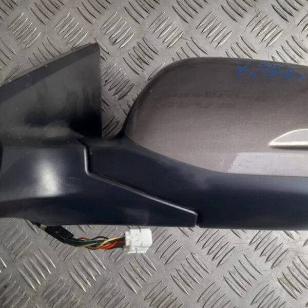 Зеркало левое