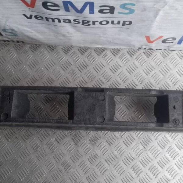 Наполнитель бампера передний