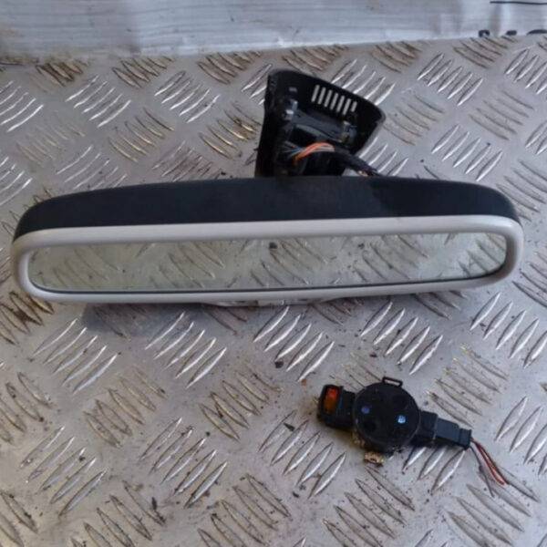 Зеркало салона