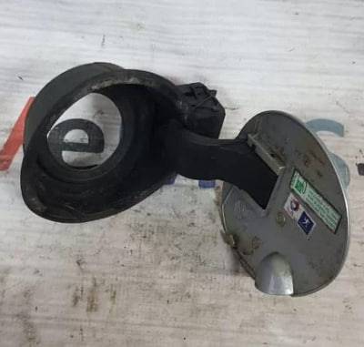 Лючок бензобака