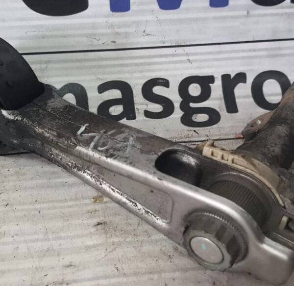 Натяжитель приводного ремня