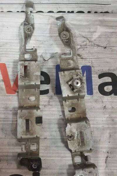 Кронштейн крыла