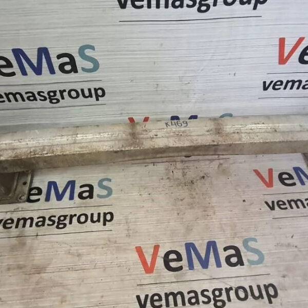 Усилитель бампера