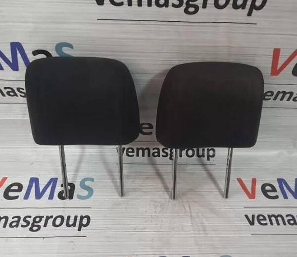 Подголовник сиденья перед