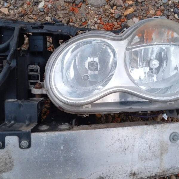 Фара левая