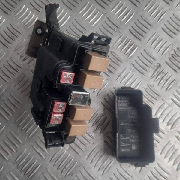 Блок предохранителей